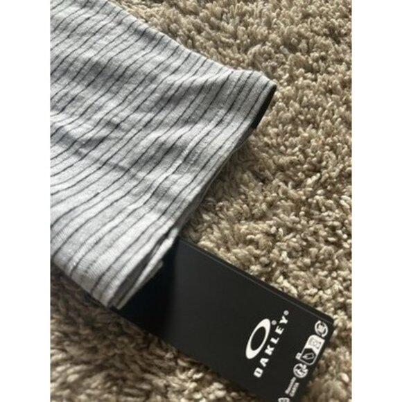 OAKLEY Men’s DEBRIS STRIPE Short Sleeve Short Pull Over Size XL Arctic Ice - Picture 3 of 11